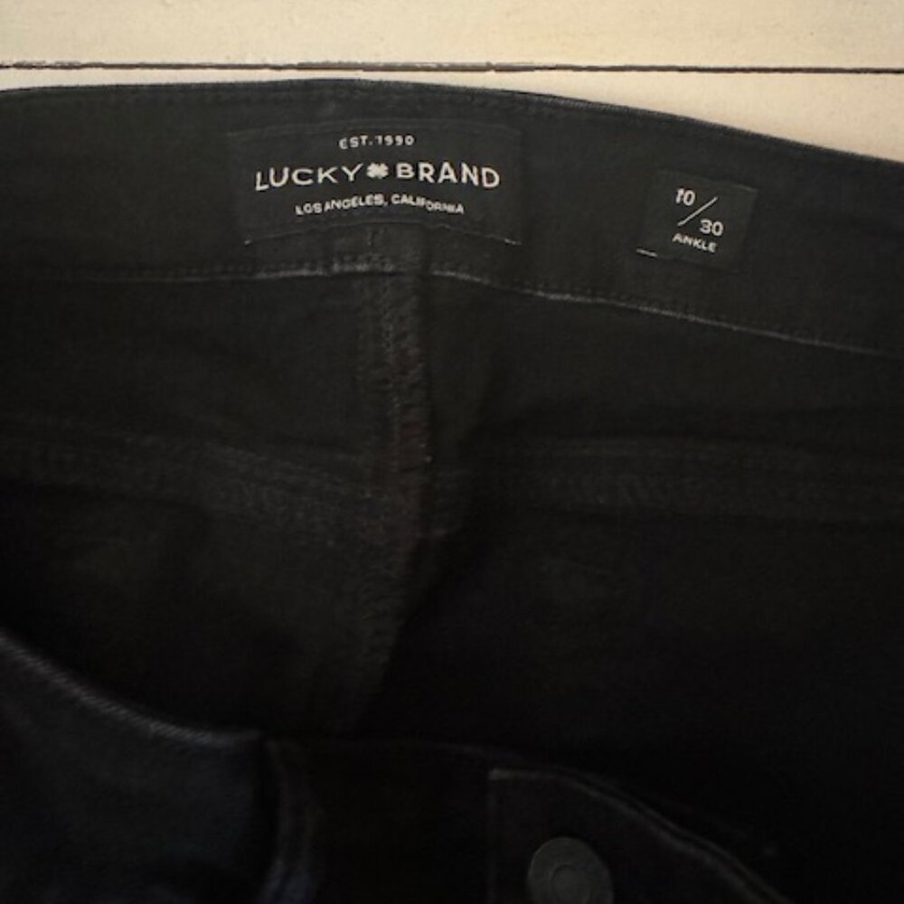 Lucky brand Womens Jeans Lolita Skinny Ankle EUC size 10 x 30 Black - Picture 4 of 6